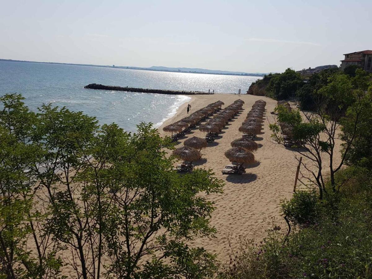 Onyx 2 Private Beach Apartment Светий Влас Екстер'єр фото