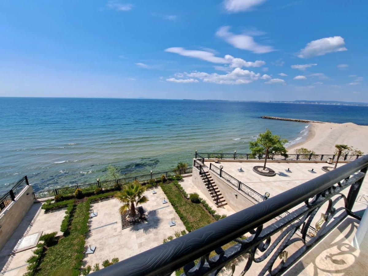 Onyx 2 Private Beach Apartment Светий Влас Екстер'єр фото