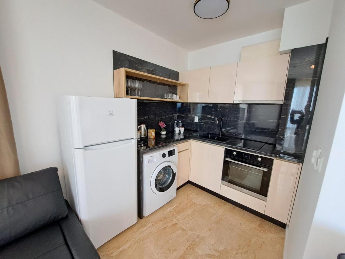 Onyx 2 Private Beach Apartment Светий Влас Екстер'єр фото