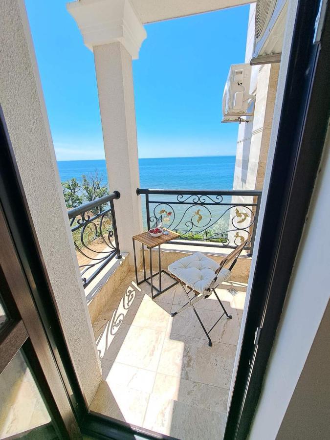 Onyx 2 Private Beach Apartment Светий Влас Екстер'єр фото
